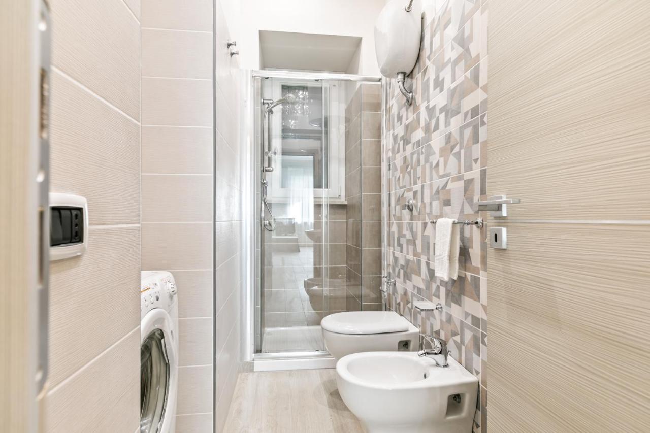 Grattacielo Ina Apartments ปาแลร์โม ภายนอก รูปภาพ