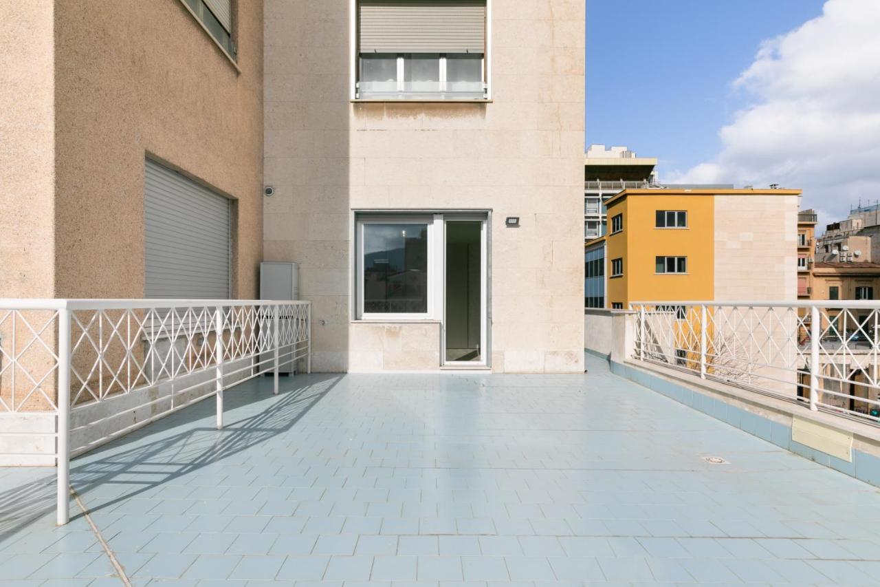 Grattacielo Ina Apartments ปาแลร์โม ภายนอก รูปภาพ