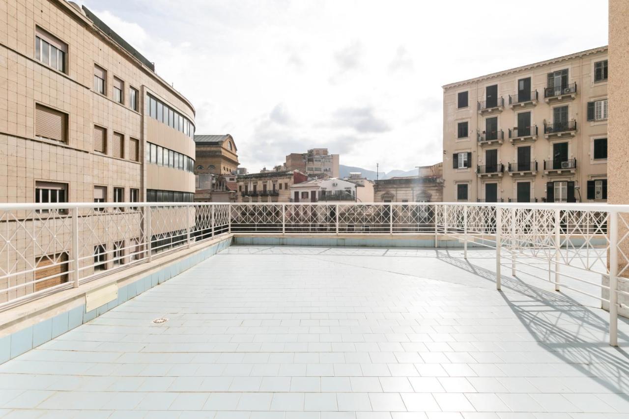 Grattacielo Ina Apartments ปาแลร์โม ภายนอก รูปภาพ
