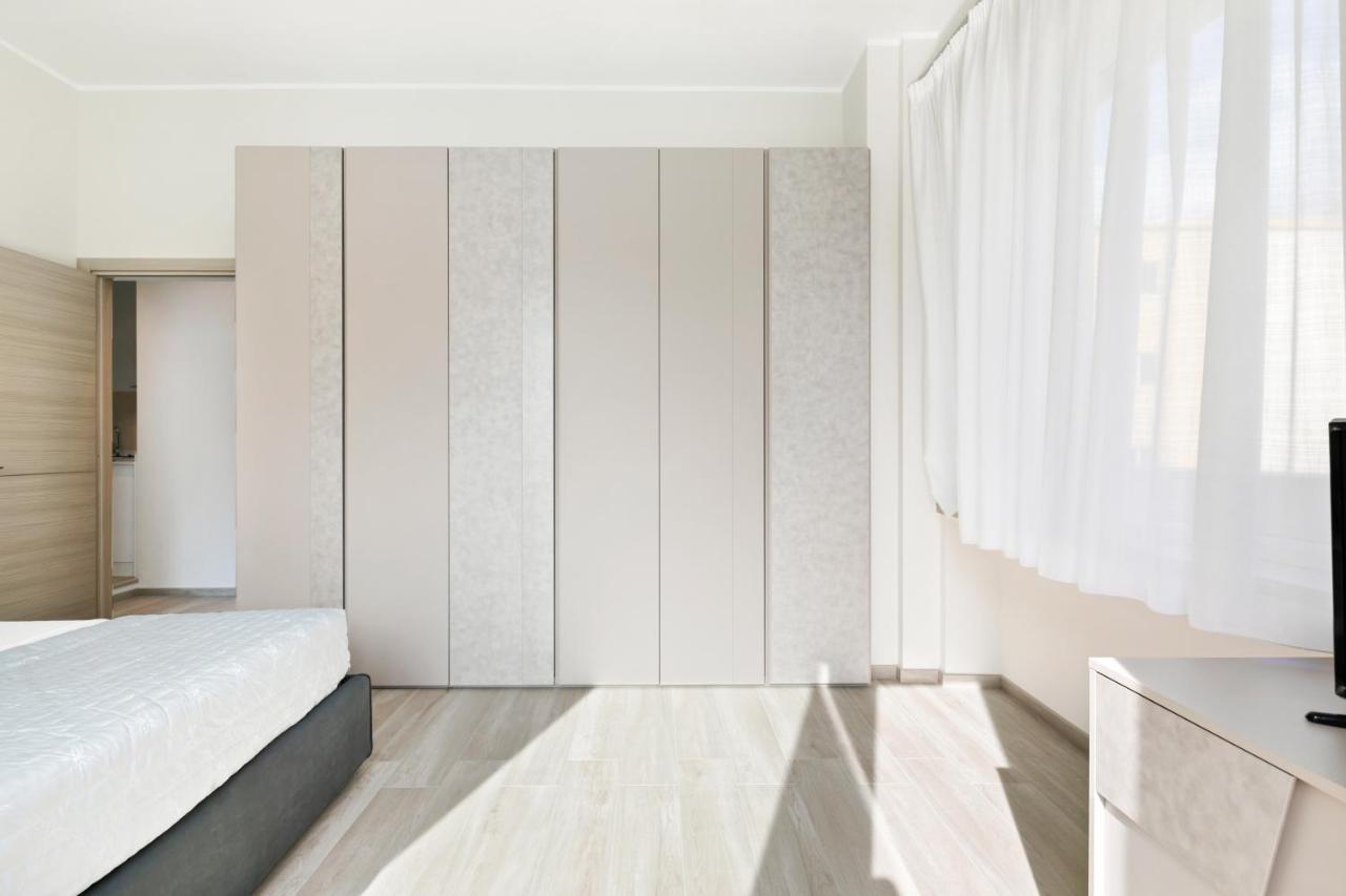 Grattacielo Ina Apartments ปาแลร์โม ภายนอก รูปภาพ