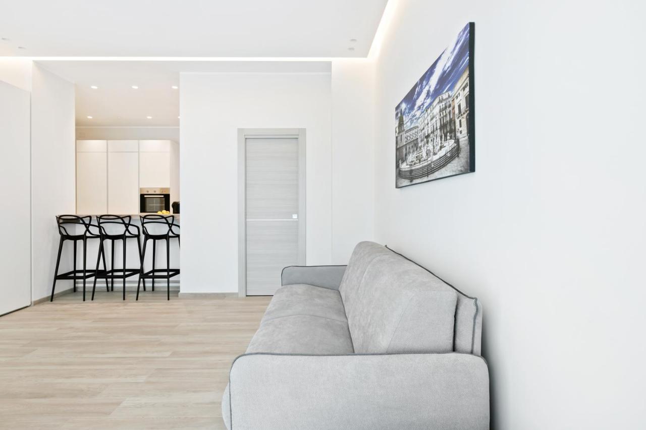 Grattacielo Ina Apartments ปาแลร์โม ภายนอก รูปภาพ